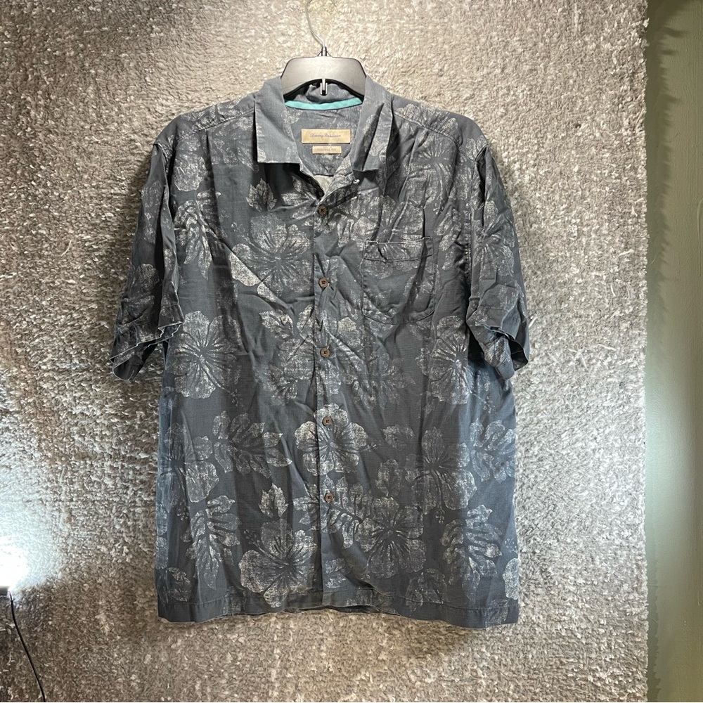 Tommy Bahama Silk Shirt Button Front Hawaiian Camp Shirt Xl Gray Floral